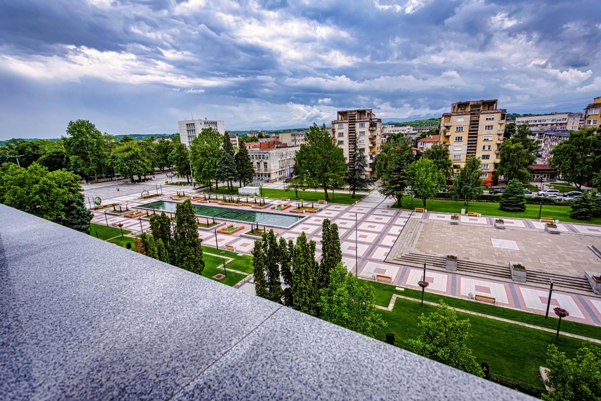 Hotel Jitomir Montana