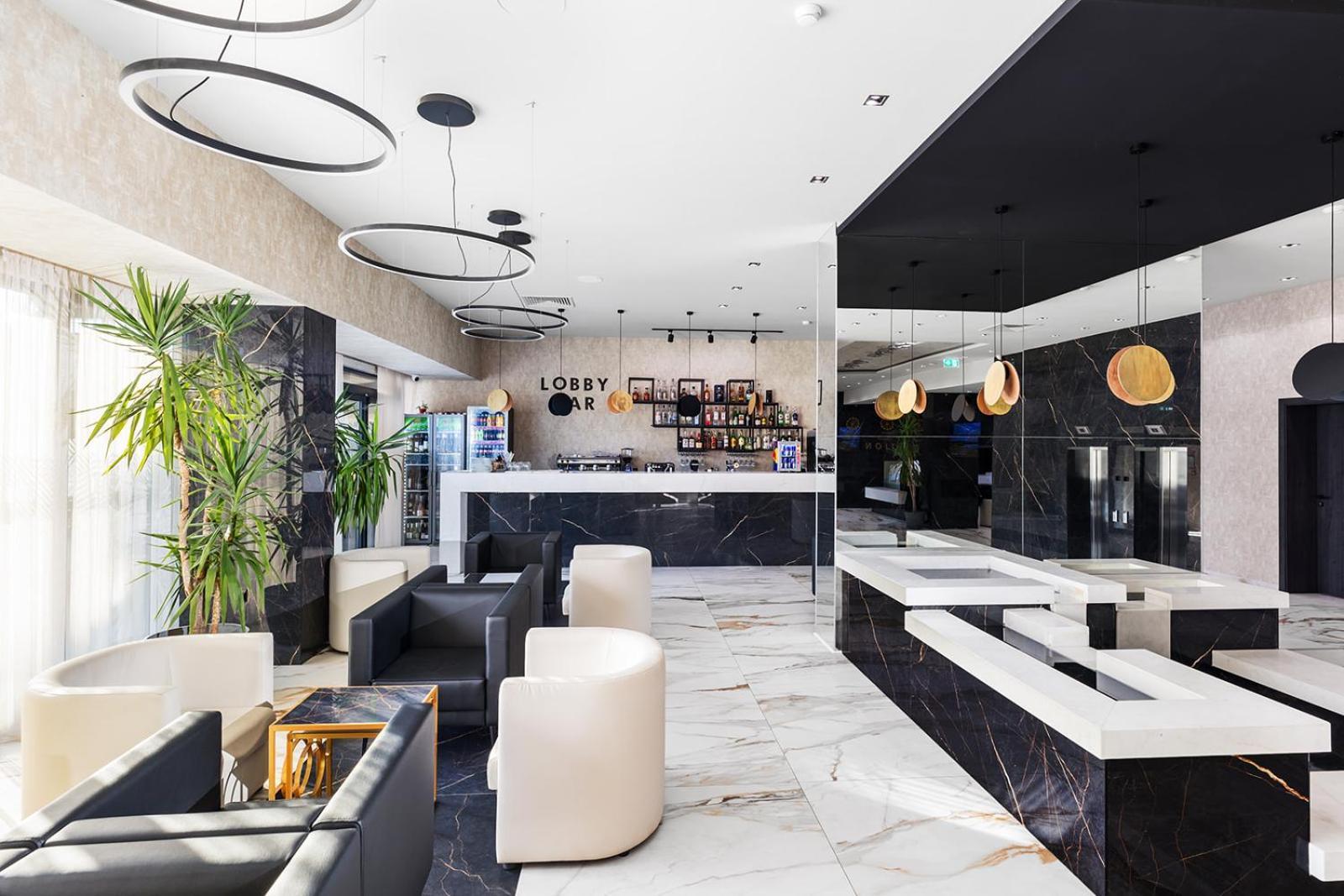 Hotel Jitomir Montana