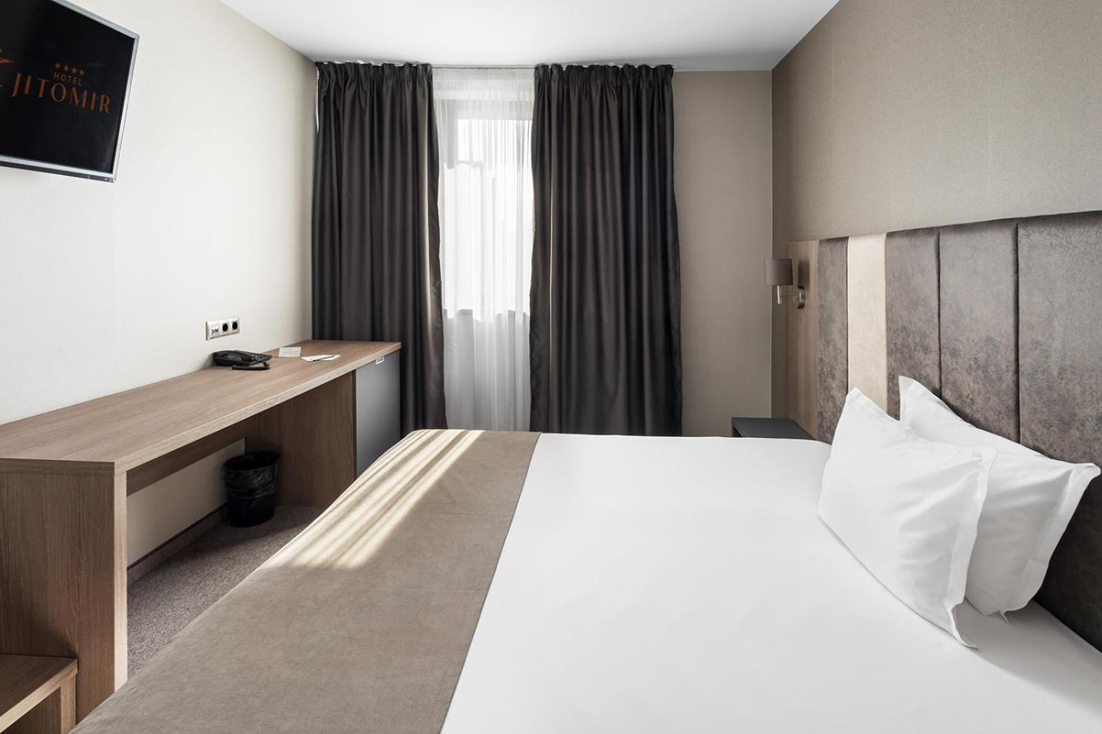 Hotel Jitomir Montana